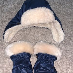 UGG toddler 4-6 years hat and mittens